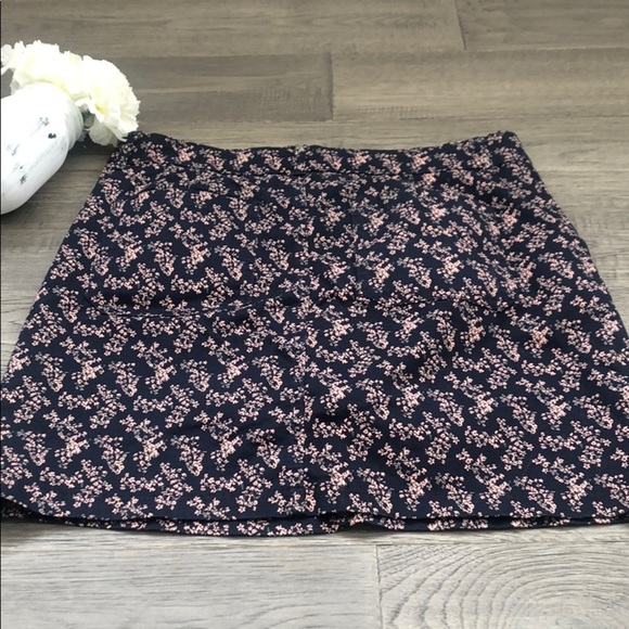 Lee | Mid rise blue w/ pink flower skirt - Picture 8 of 8